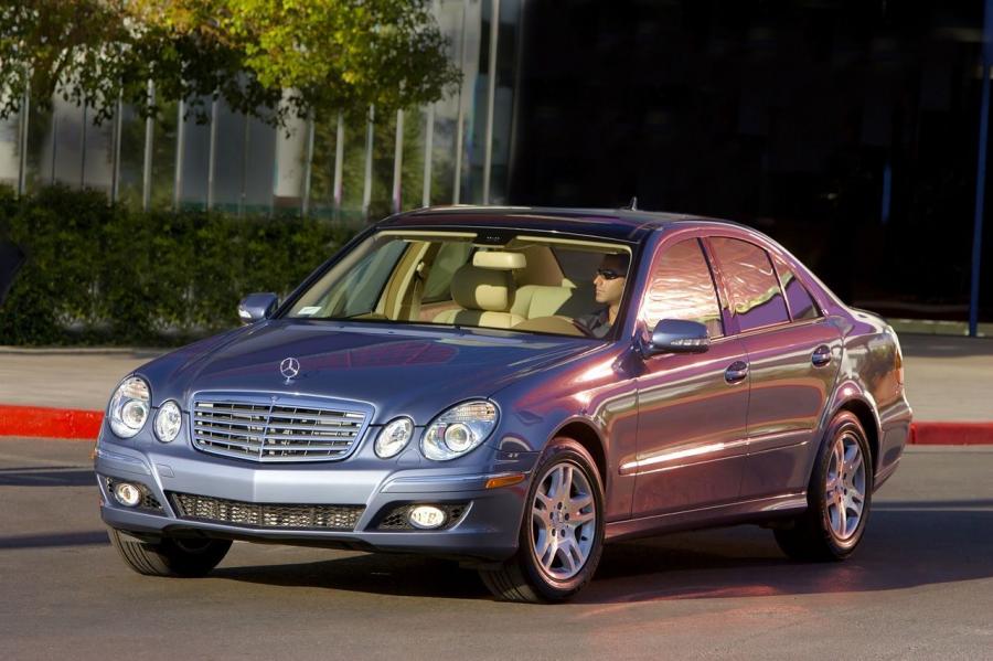  Mercedes-Benz E320 BlueTEC 2007 года  (фото 72 из 76)